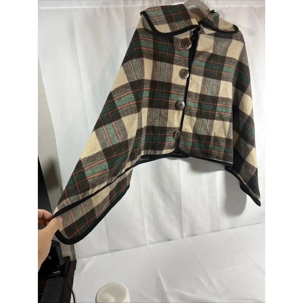 Vintage Classic Plaid Wood Button Tartan Equestrian Preppy Shawl Cape Overcoat